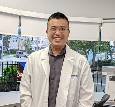 Dr. Alex Duong, DDS